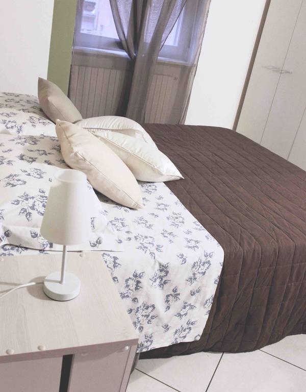 Casa Crissi Lägenhet Alba  Exteriör bild