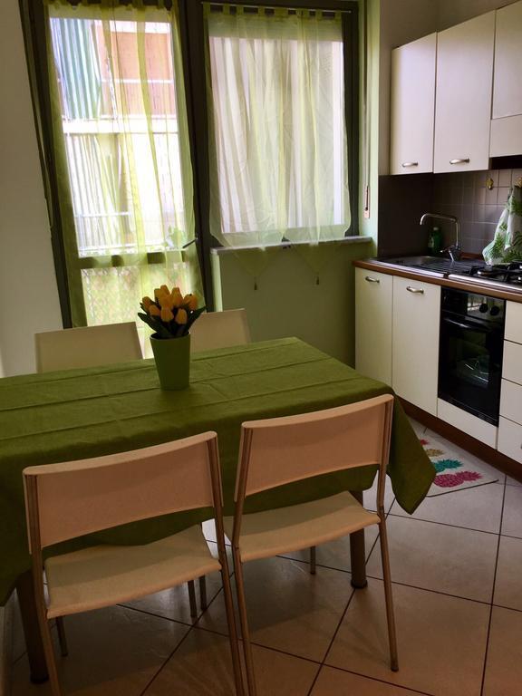 Casa Crissi Lägenhet Alba  Exteriör bild